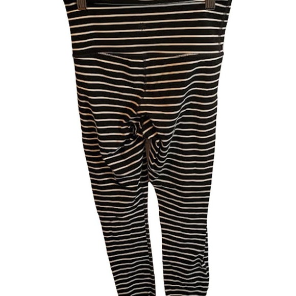 Athleta Elation Virasana Pants - Picture 3 of 5